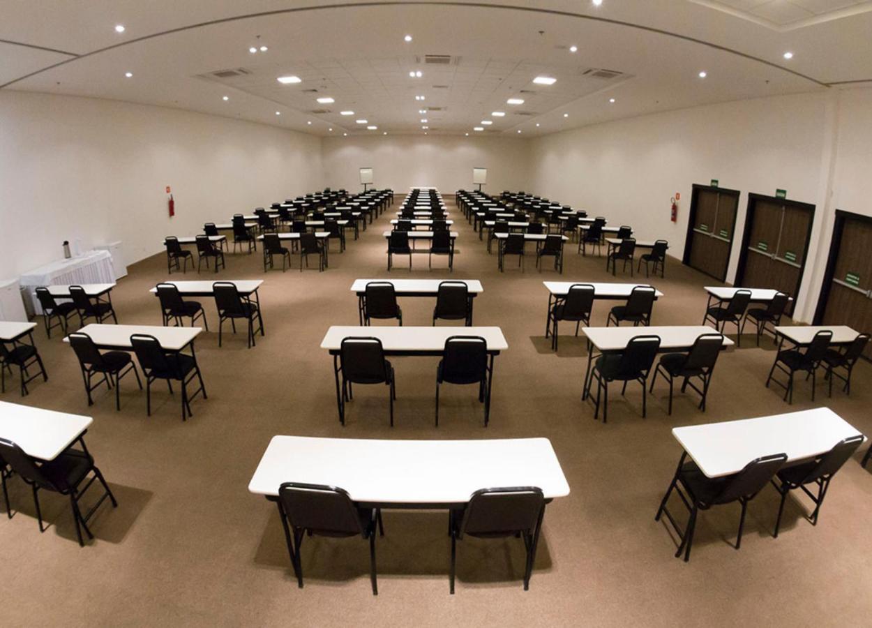 Gran Executive Hotel Uberlândia エクステリア 写真