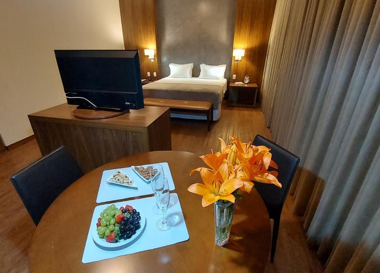 Gran Executive Hotel Uberlândia エクステリア 写真