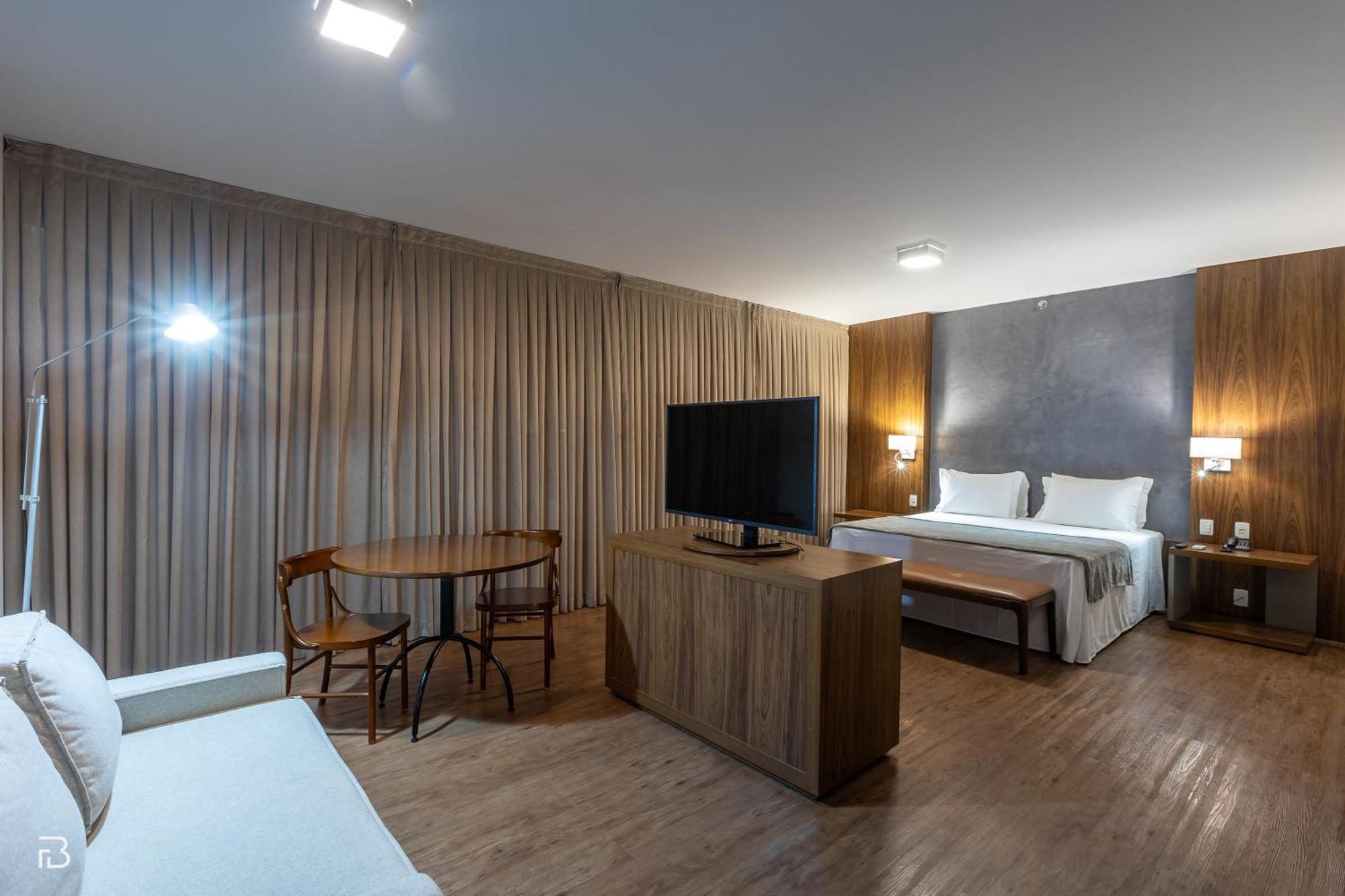 Gran Executive Hotel Uberlândia エクステリア 写真